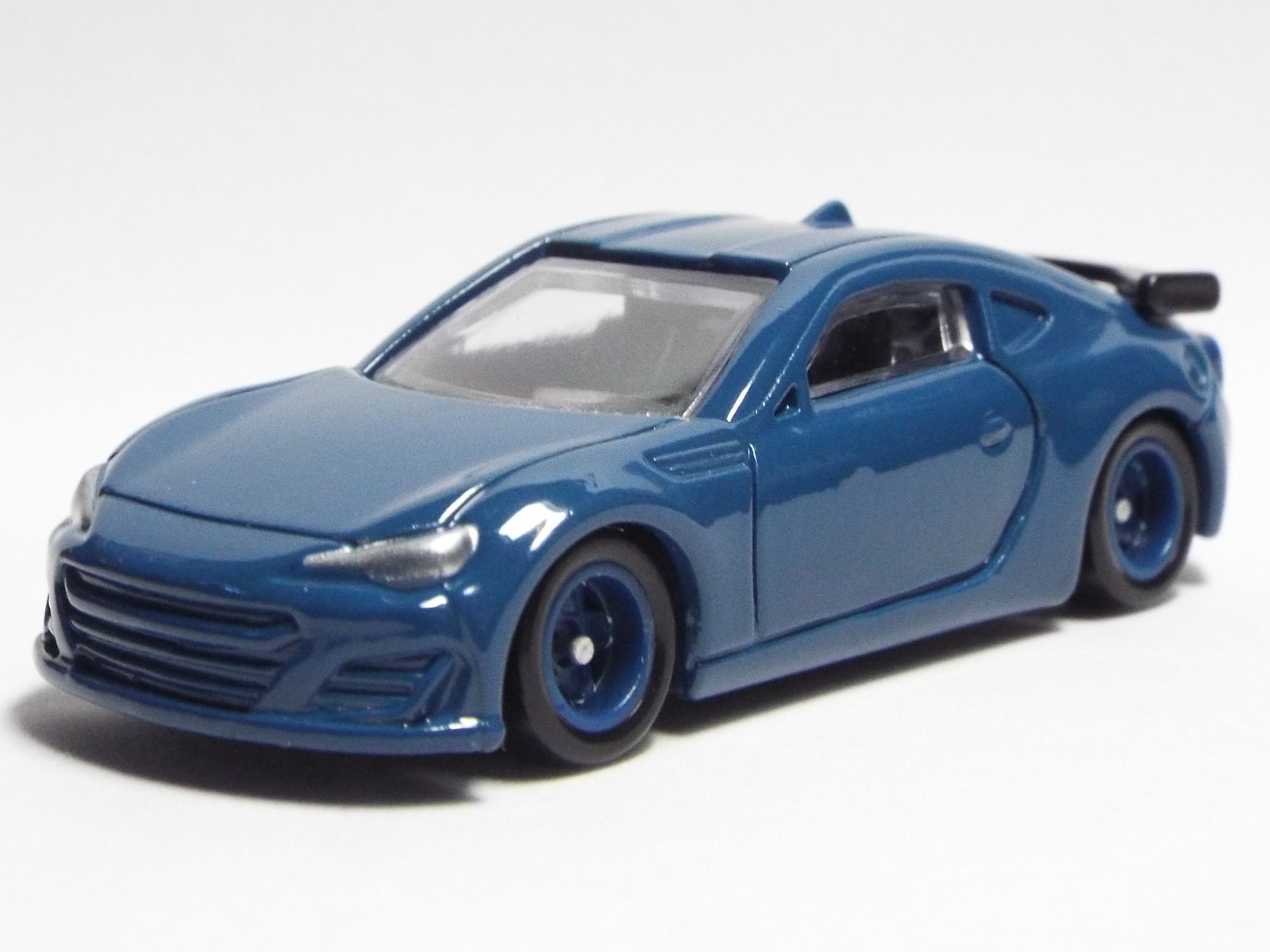 チェンメイ:スバルBRZ