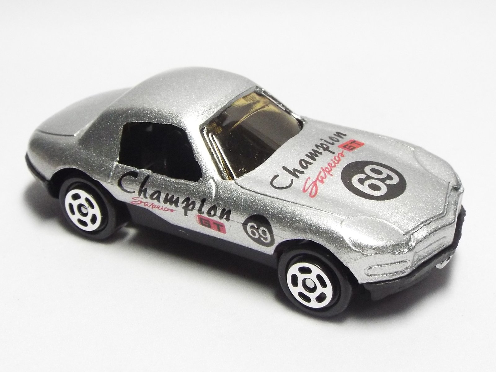 FEISU：BMW Z1